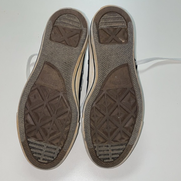 🚨SOLD🚨Converse Chuck Taylor All Star black and white trainers - Picture 6 of 8